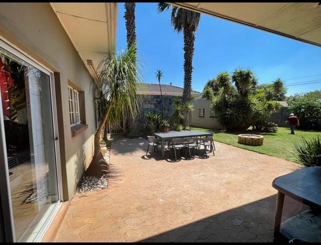 4 BEDROOM HOUSE FOR SALE IN FLORIDA PARK